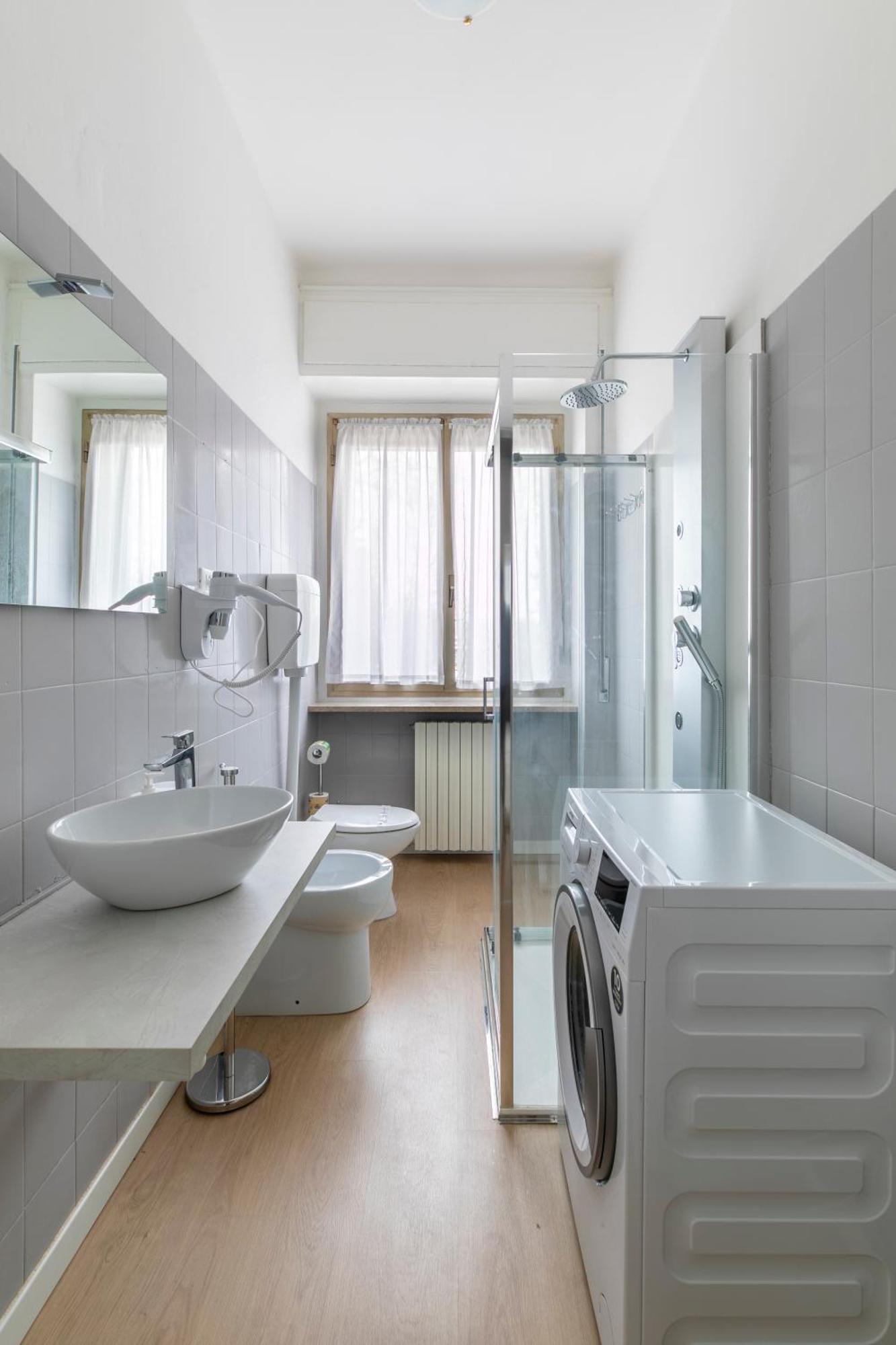 Casa Graziella - A 2 Passi Dal Centro E Stazione Di Verona Bagian luar foto