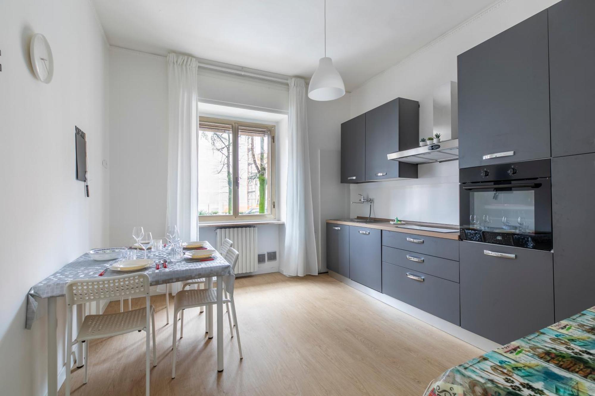 Casa Graziella - A 2 Passi Dal Centro E Stazione Di Verona Bagian luar foto