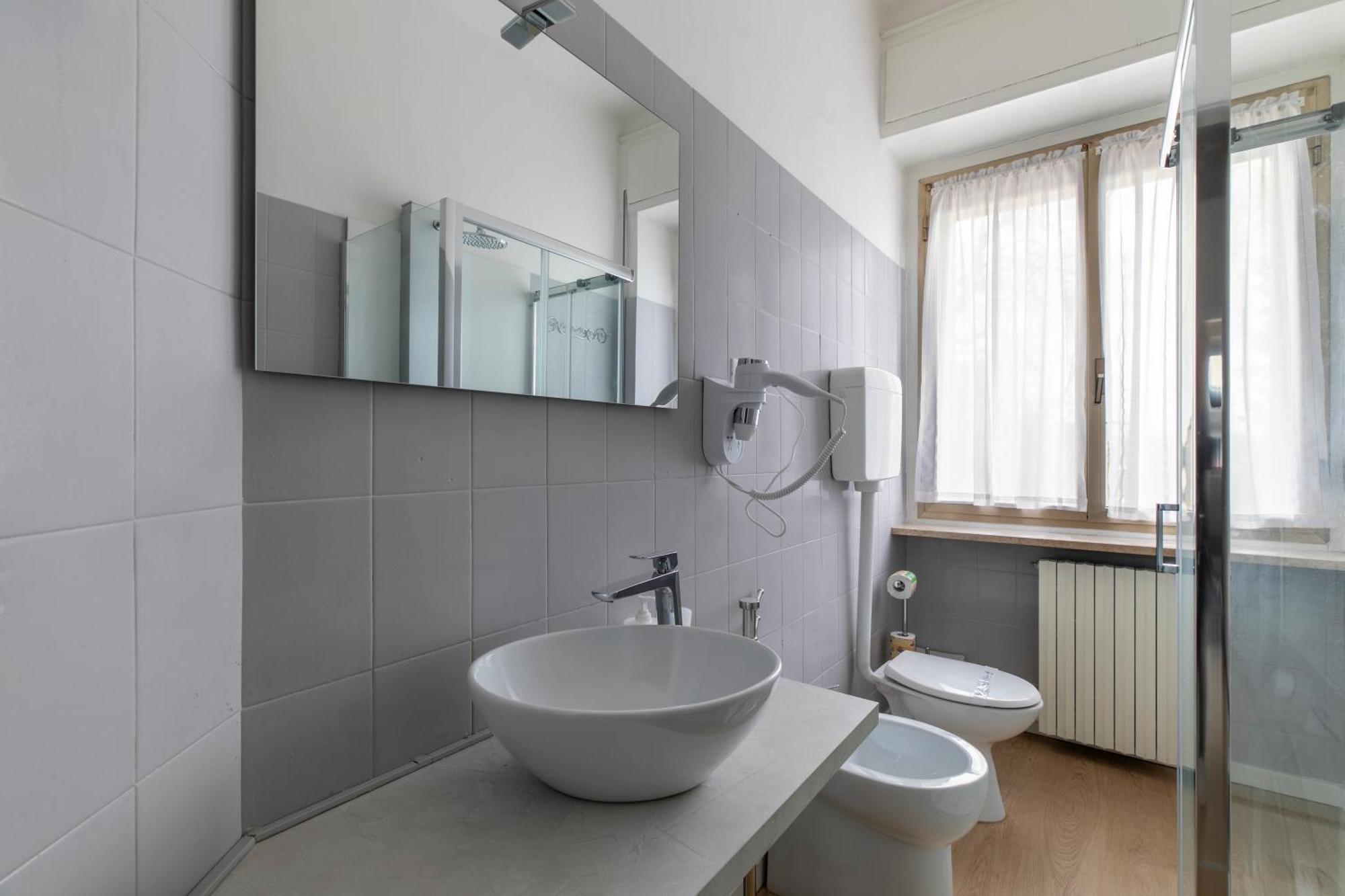 Casa Graziella - A 2 Passi Dal Centro E Stazione Di Verona Bagian luar foto